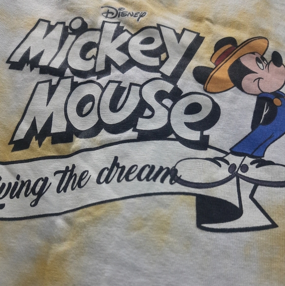 Imported Disney 🔥 Tshirt - Picture 6 of 8